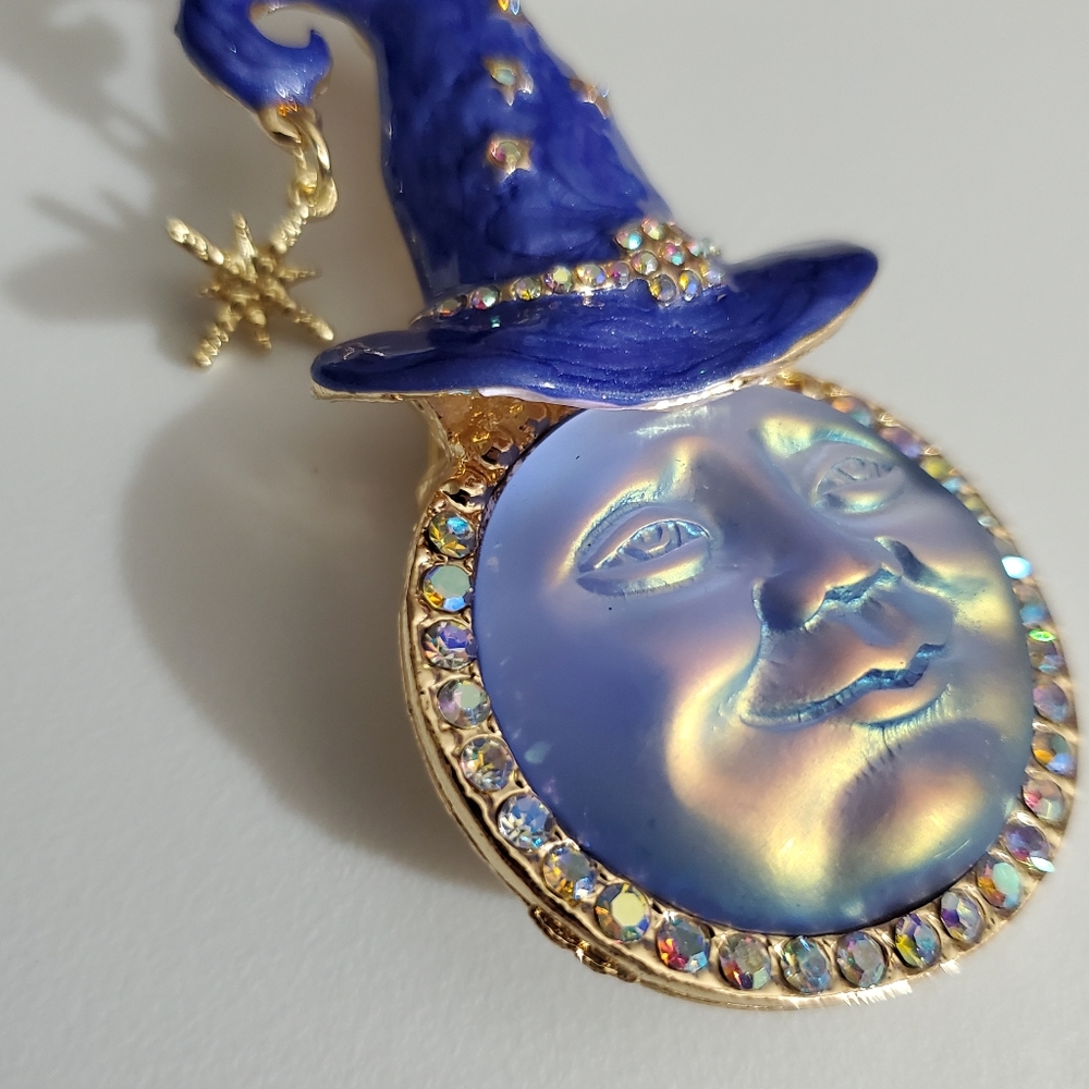 Moon Witch brooch pin enamel vintage style New 18k GP Swarovski crystals Ab - Picture 4 of 13